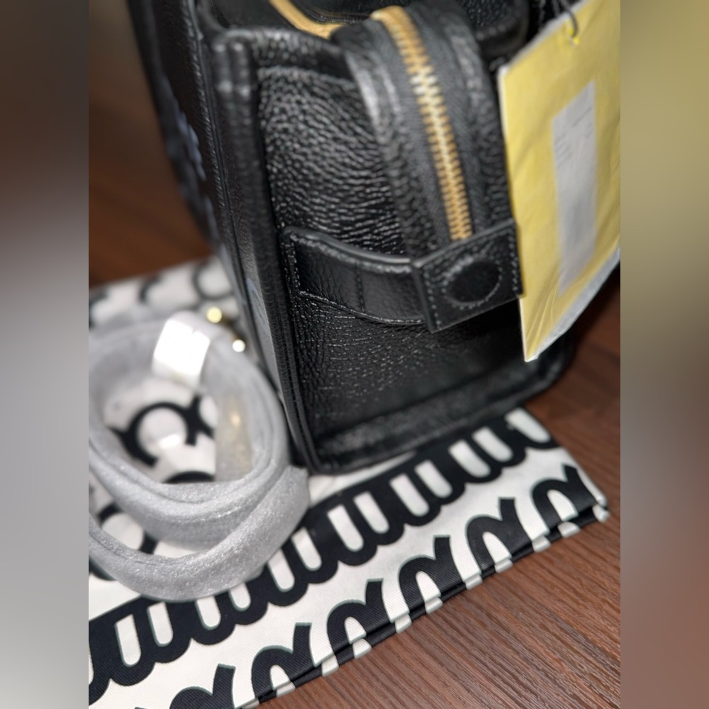 Marc Jacobs Black The Tote Bag -Small - Picture 9 of 13